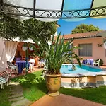 Sonia Hotel