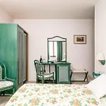 Hotel Sonia 3*