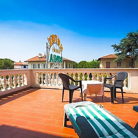 Sonia 3* Forte dei Marmi